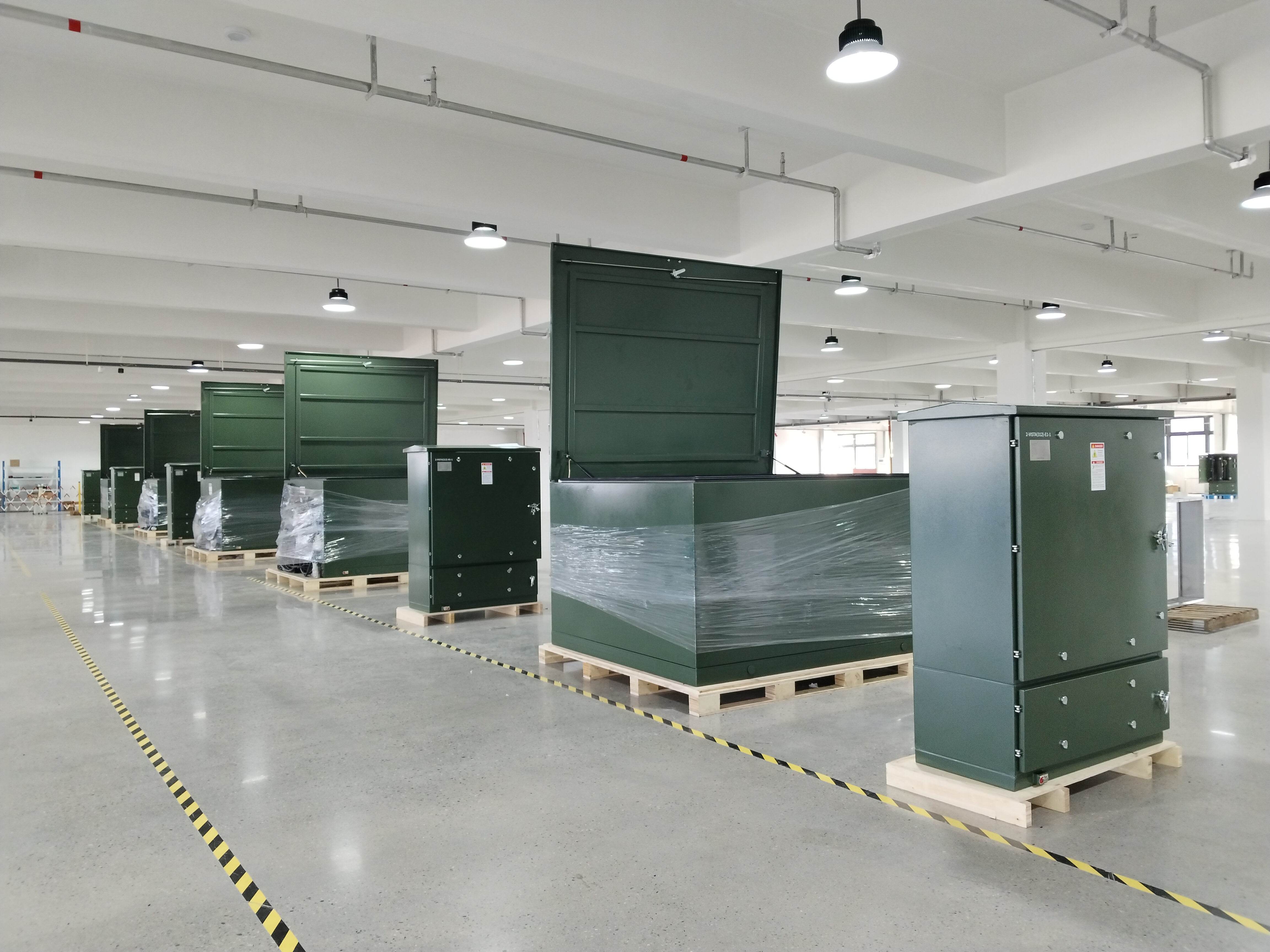 Bermula ke Permulaan Besar! Set Lengkap Kabinet Bawah Tanah CNKEEYA Electric Dihantar ke Projek Pusat Data Ohio di A.S.